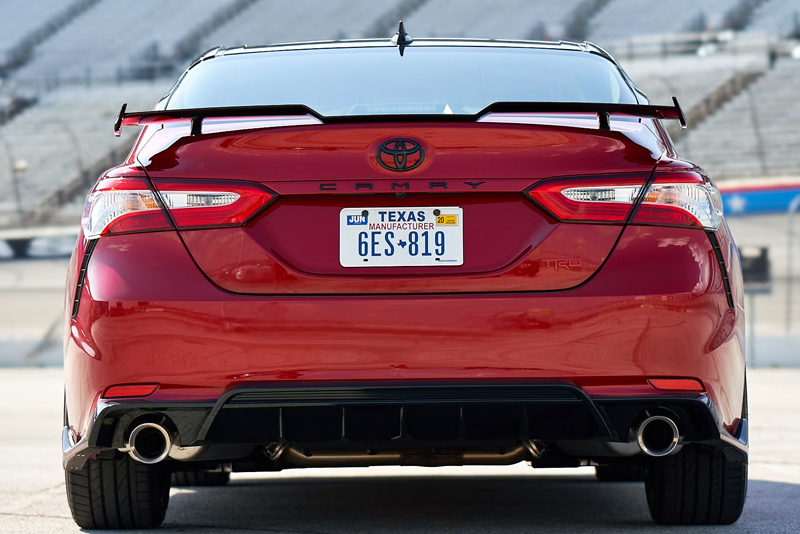 2020 Toyota Camry TRD - Image 5