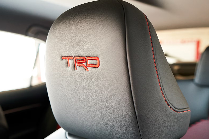 2020 Toyota Camry TRD - Image 7