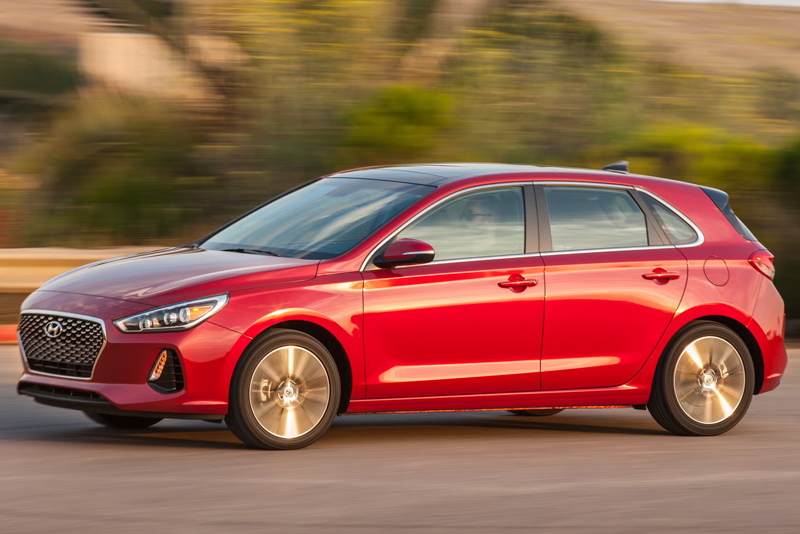 2018 Hyundai Elantra GT - Image 2